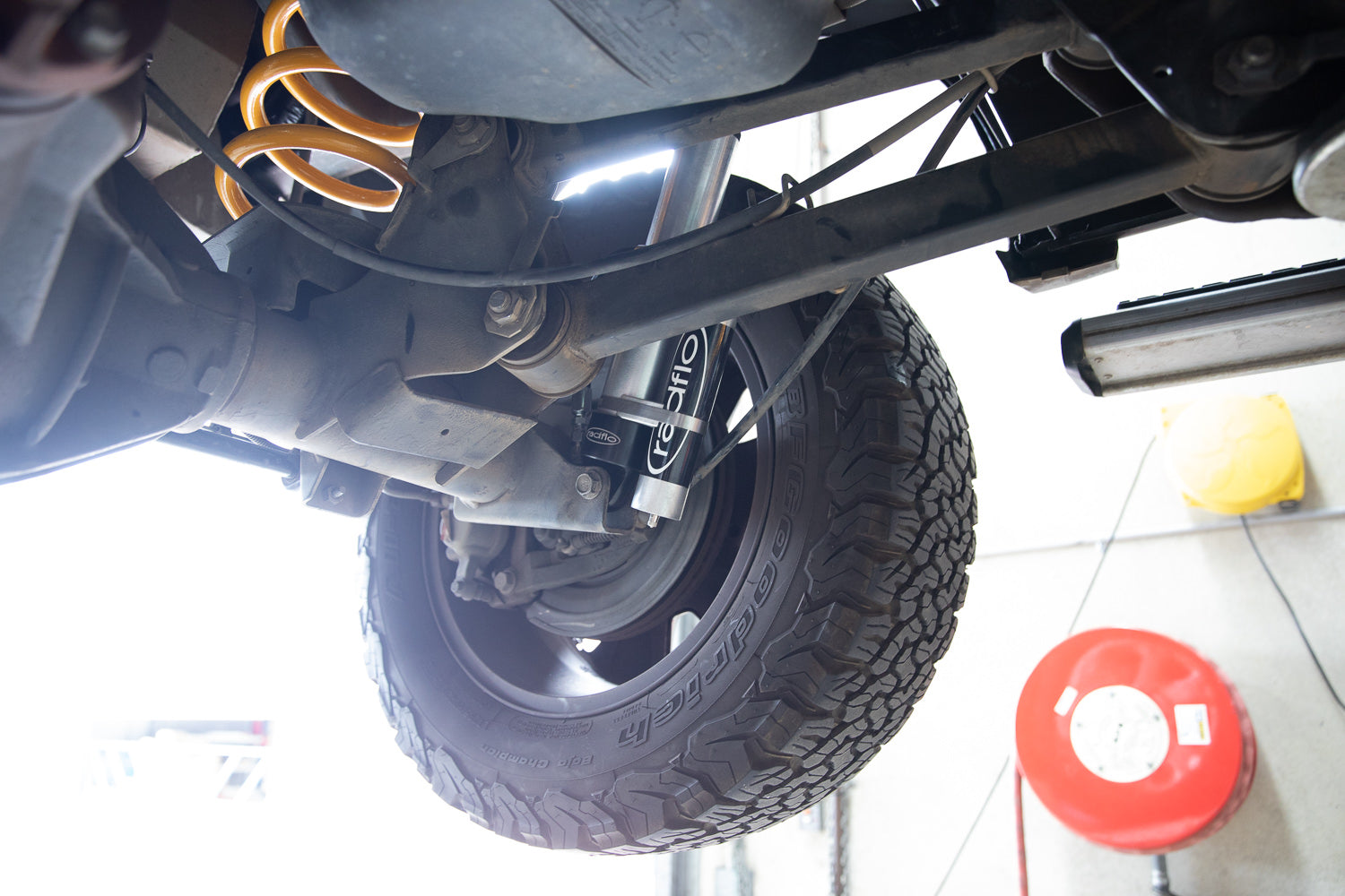 RAM 2500 DJII Radflo Shocks (suit 2" Lift)