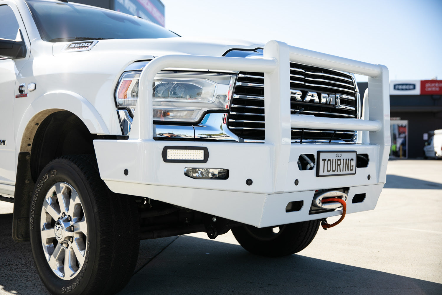 RAM 2500/3500 DJII SCD 2 Post Bullbar