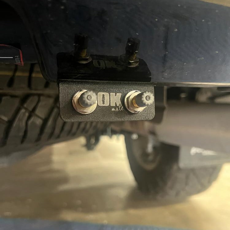 Schrader Valve Mounting Bracket Kit
