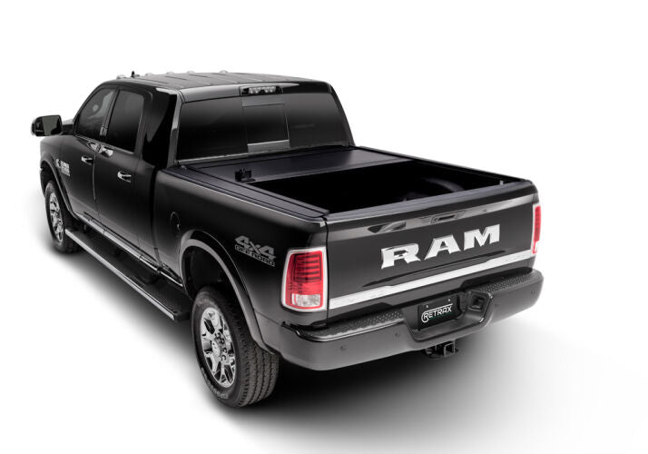 RAM 1500 DT RetraxOne MX Manual Rolling Tonneau Cover (RAMBOX)